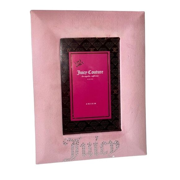 Juicy Couture Home Pink Velvet Rhinestone Logo Stand Up Photo Picture Frame 4x6 - Picture 2 of 6